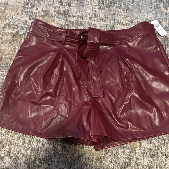 Fashion to Figure High Waist Wine Shorts - Picture 1 of 4